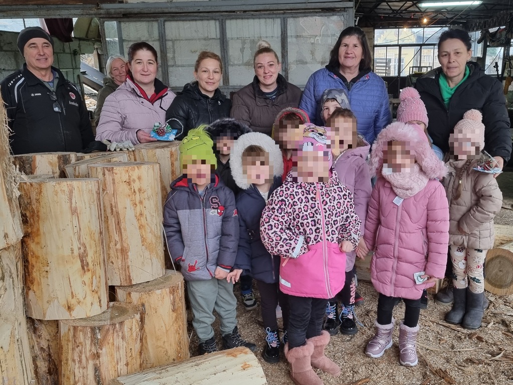 JPEG 20251222 193917 4370132454751087195