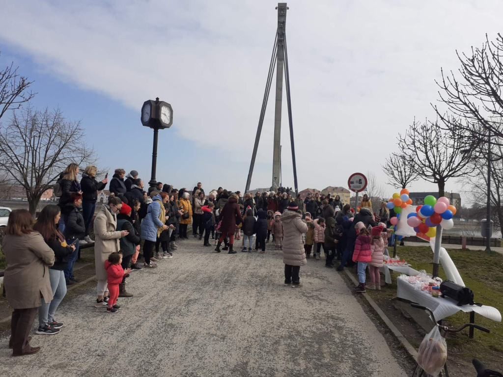 IMG 85c3fefc7a8da18506605abdda00e1f7 V